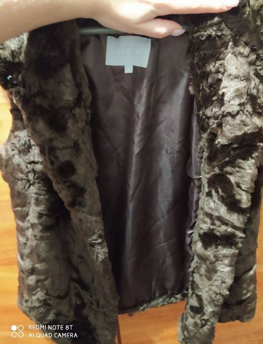 Жилетка жіноча кожушок. Розмір M - L