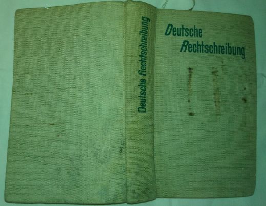 книга Deutsche Rechtschreibung, im Bertelsmann Lesering НЕМЕЦКИЙ 1958