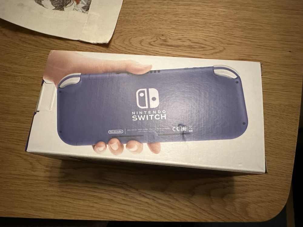 Nintendo Switch Light Azul