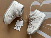 Білі Кросівки Zara 26 (16,3см)