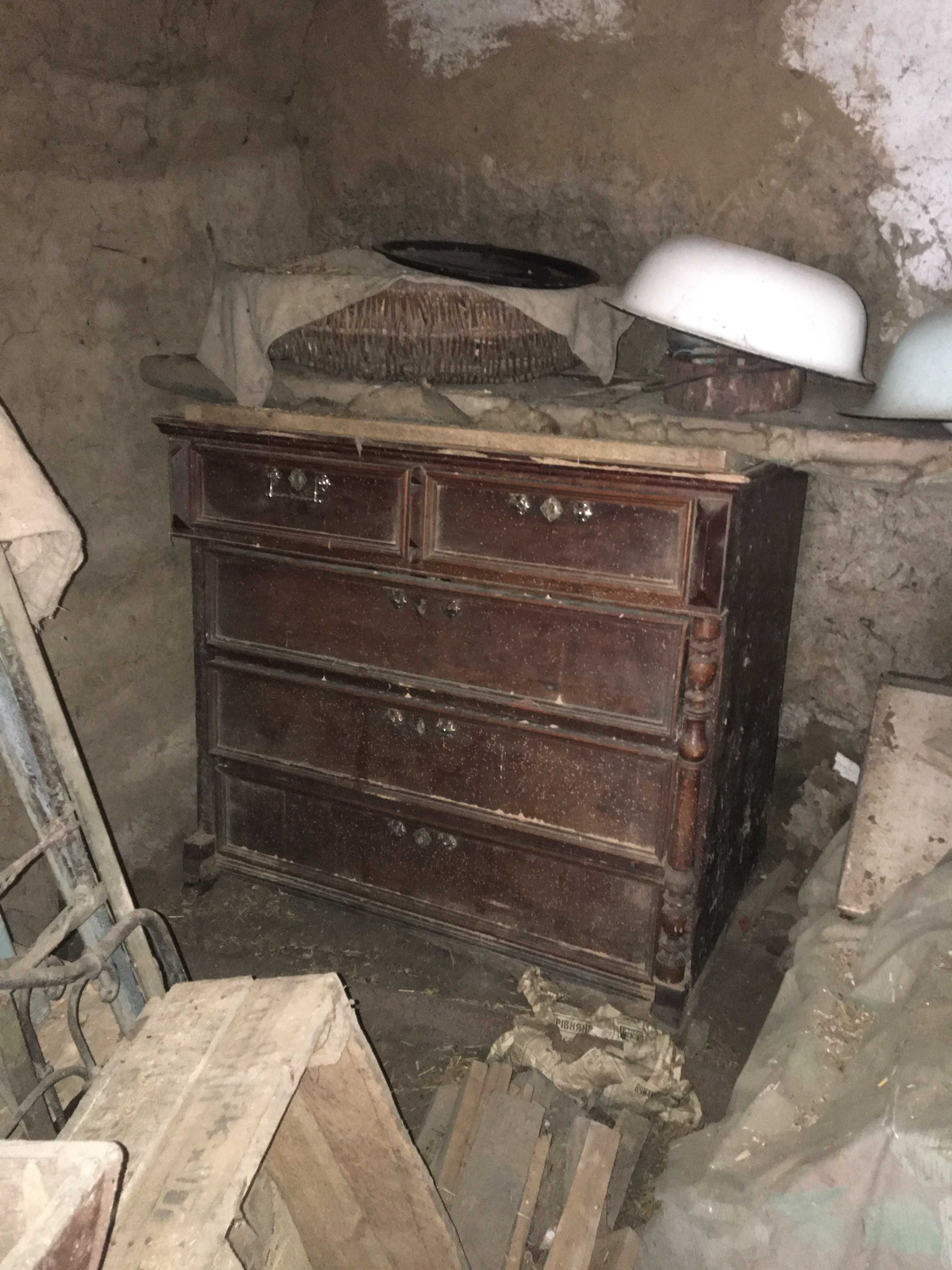 старовинні   меблі ( мебель старинная )