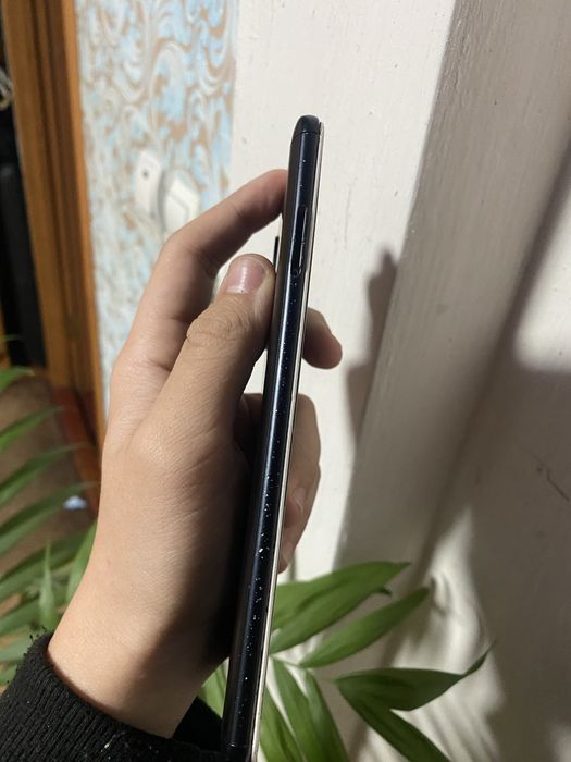 Xiaomi Redmi Note 5 (4/64) - під донорство