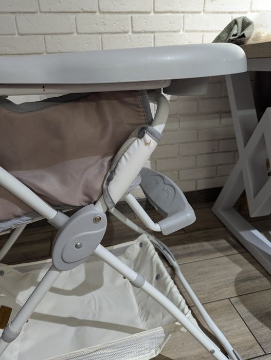 Стілець для годування Tilly