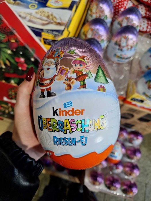 Новорічні солодощі Кіндер Нутела Адвент календарі Кекс Панеттоне