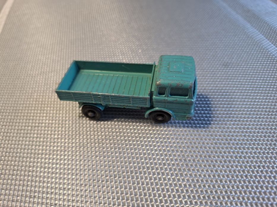 Matchbox lesney Mercedes Truck skala 1:64
