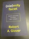 Robert A. Glover (nie) mily facet