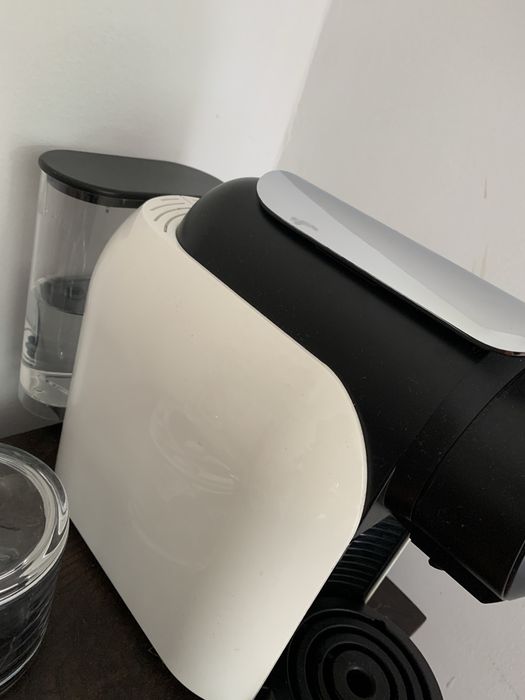 Maquina de Café Delta MilkQool BRANCA