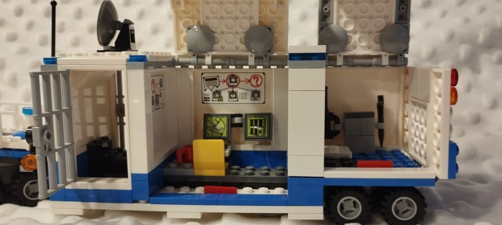 LEGO City 60139 Mobilne Centrum Dowodzenia- super stan 100% kompletne