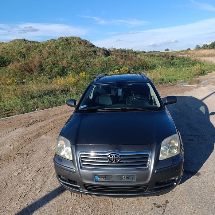 Toyota Avensis Kombi T25 1.8 b+LPG