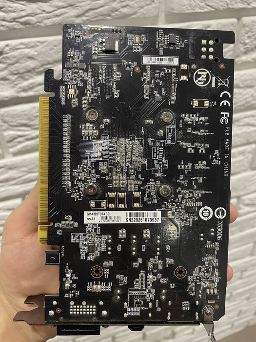 RTX 1050ti Gigabyte 4gb