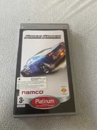 Gra na PSP pt,,Ridge Racer”