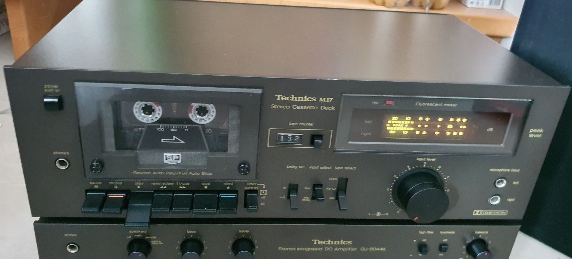 Technics magnetofon RS-M17 wzmacniacz SU 8044