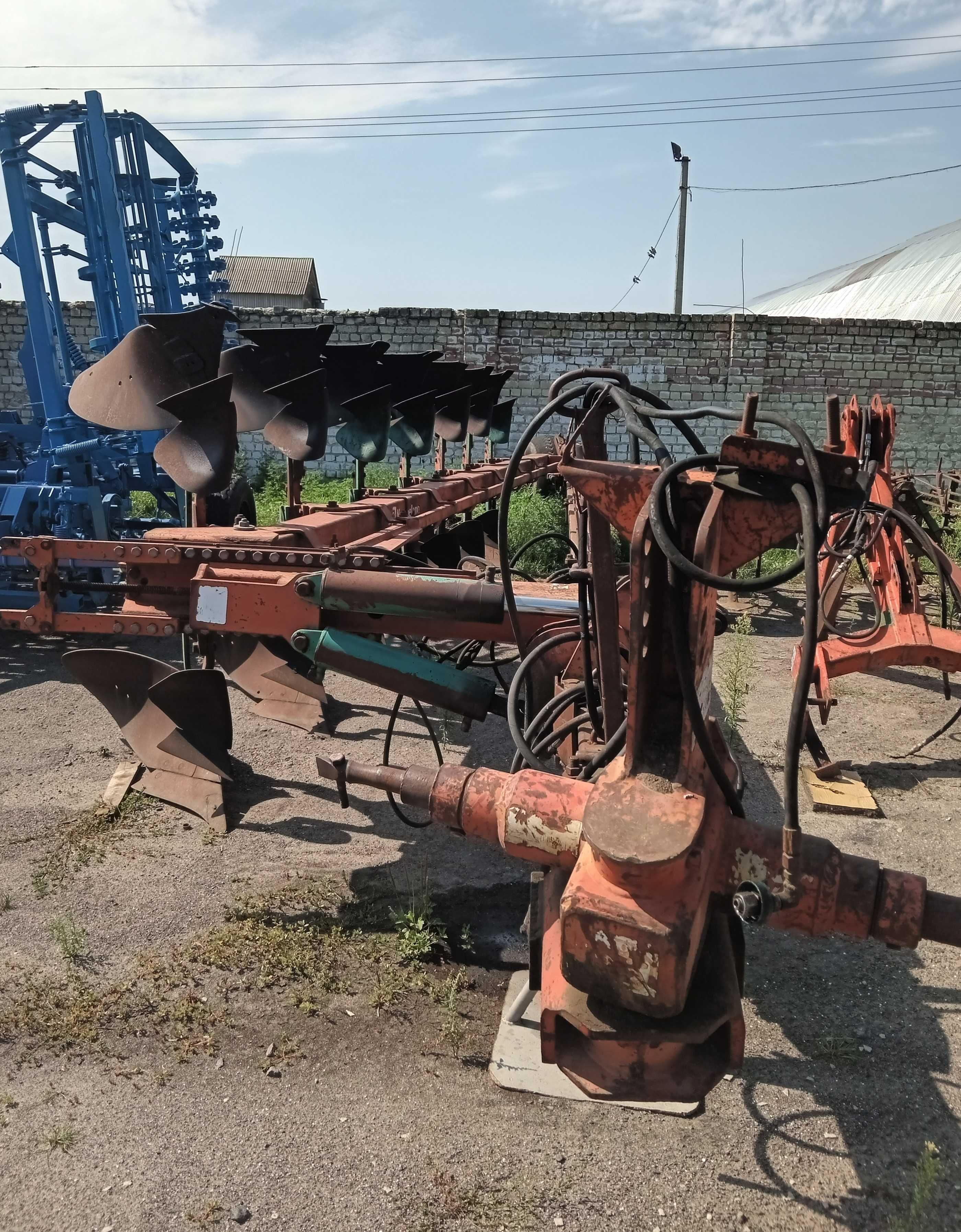 Плуг Kverneland rb 100
