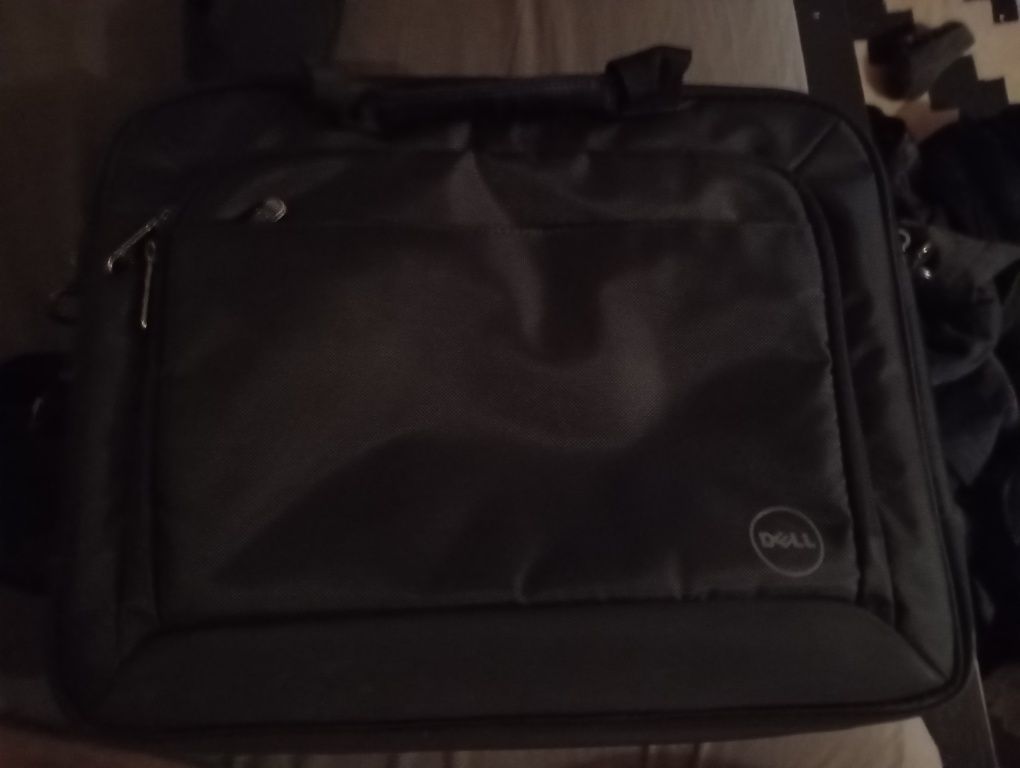 Dell Lenovo 5590