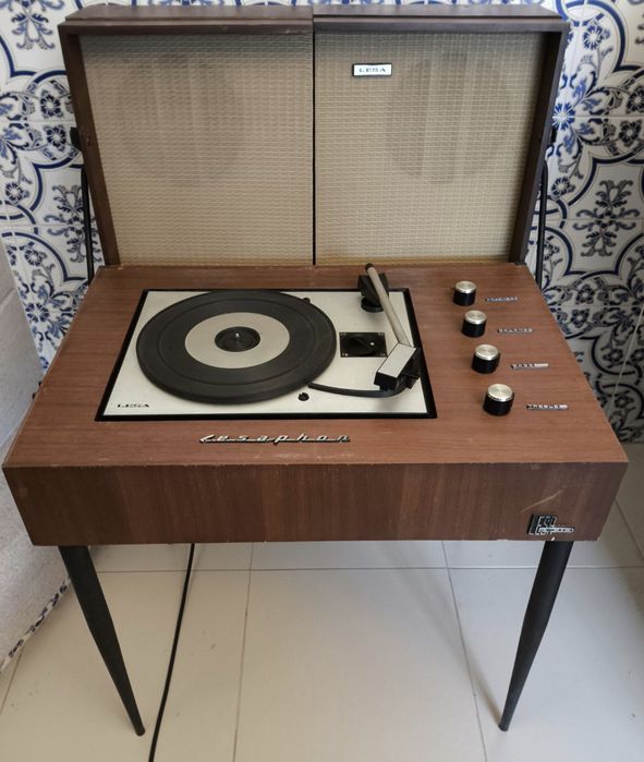 Mesa gira discos vintage