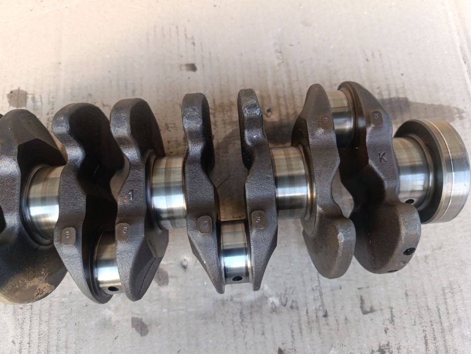 Колінвал коленвал 1.4 1.5 1.6 1.8 1.9 2.0 Honda accord Civic Jazz HR-v