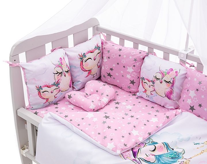 Комплект постільної білизни в ліжечко