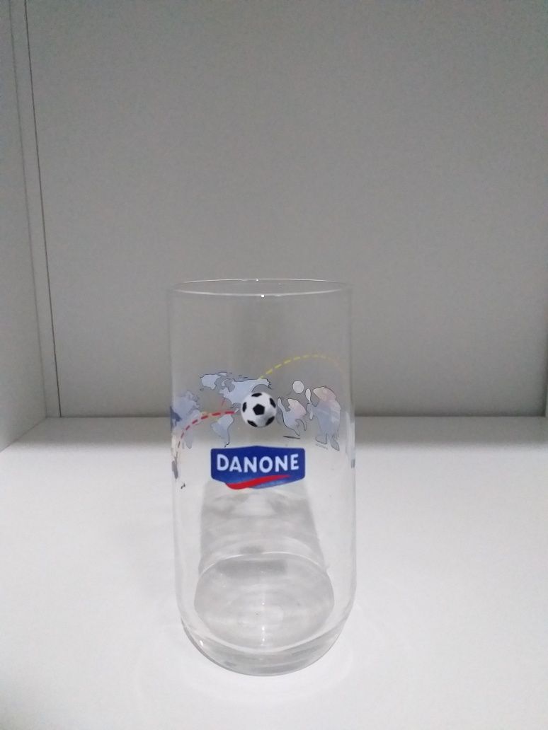 Copo de Vidro - Danone(France 98)