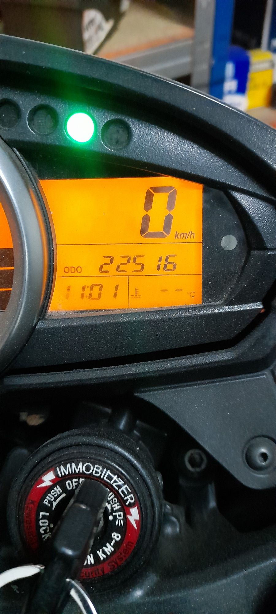 Kawasaki z750 em bom estado