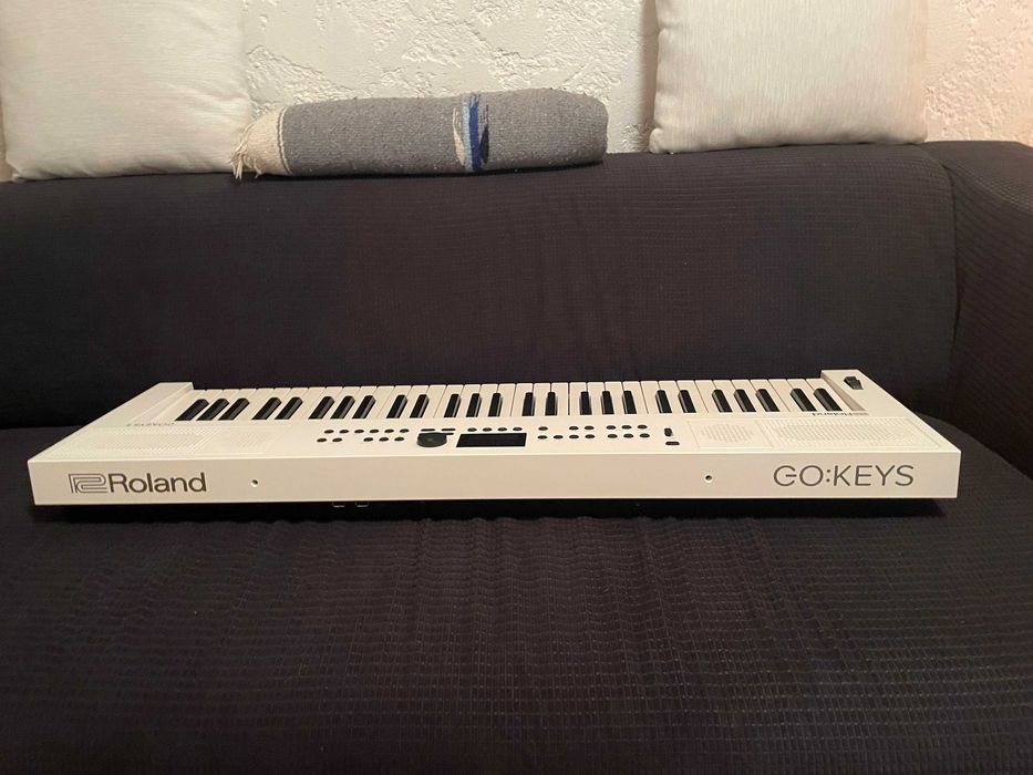 Roland Go Keys 5  Like New