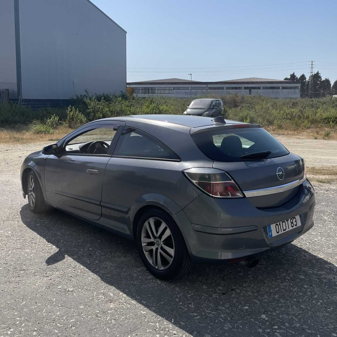 Opel Astra GTC 1.3 CDTi