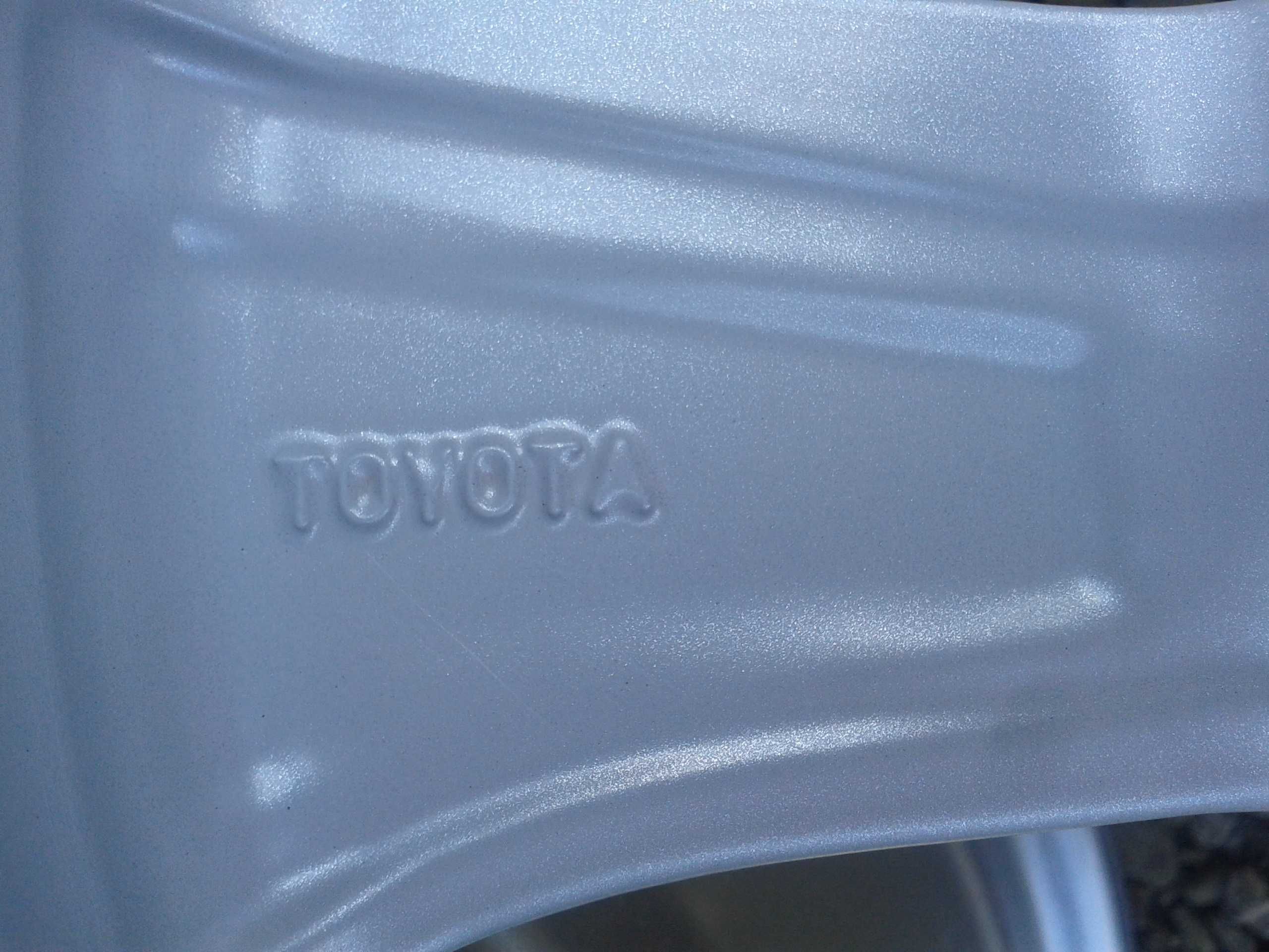 oryginalne r15 felgi toyota yaris nowy model j nowe mielec 5x100 tpms