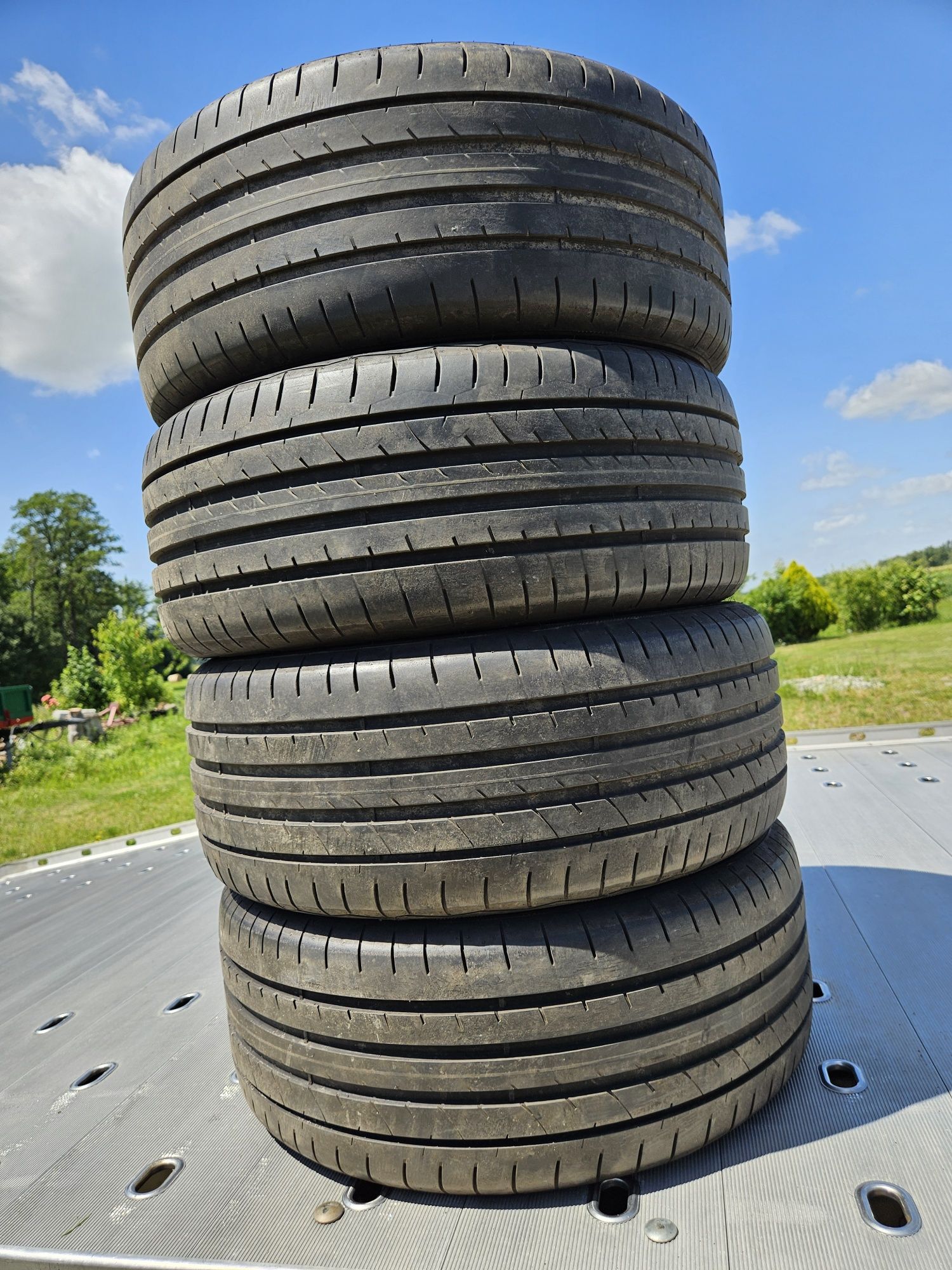 Opony Letnie / Lato / 225/45 R17 / Super stan