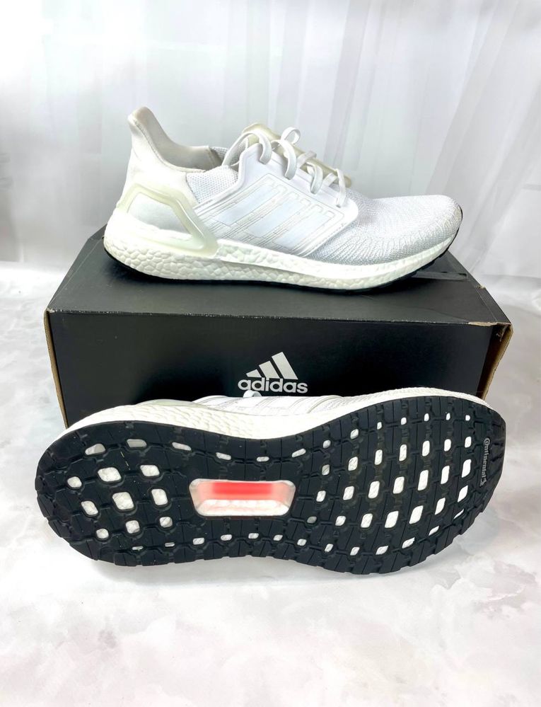 Кросівки Adidas UltraBoost