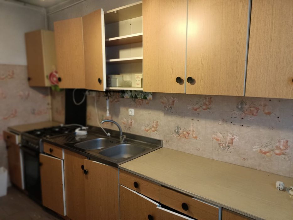 Używane meble kuchenne + kuchenka gazowa