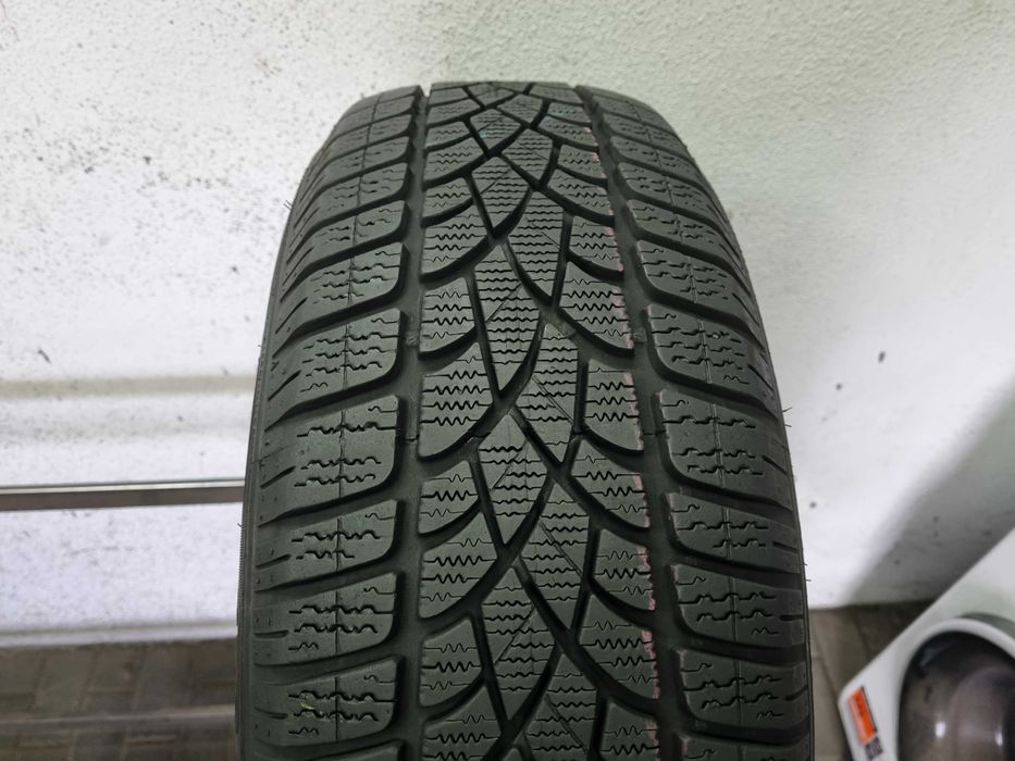 205/60/16 92H Dunlop SpWinterSport 3D A0 D.1721