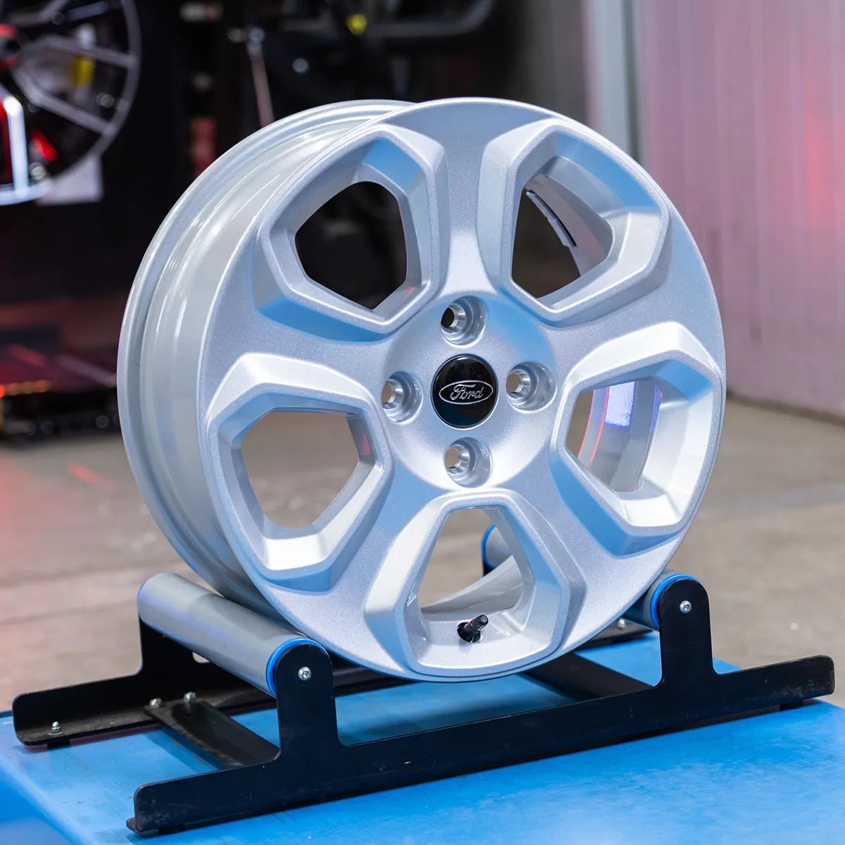 NOWE ORYGINALNE Felgi Ford 16" B-Max Ka Fiesta EcoSport Turneo Transit
