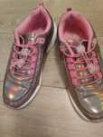 Buty typu adidas
