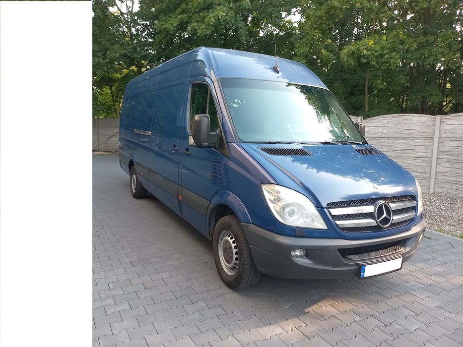 Mercedes-Benz Sprinter 319 3.0 V6  Mercedes Sprinter 319 3.0 V6 Extra Długi
