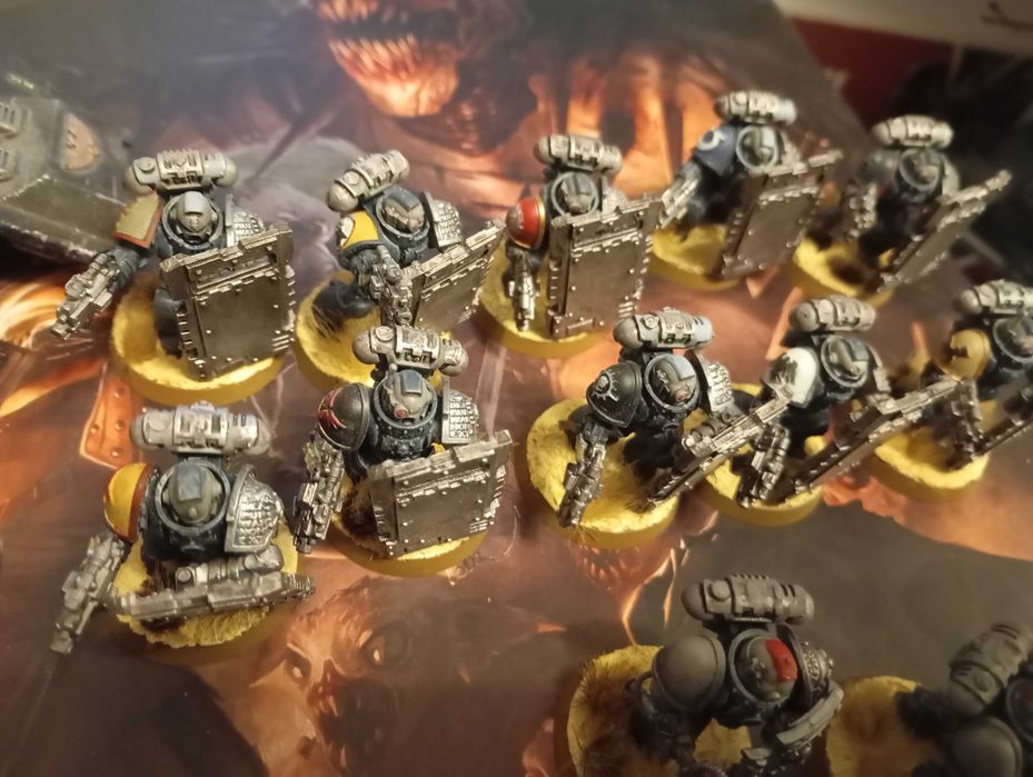 20 deathwatch veterans