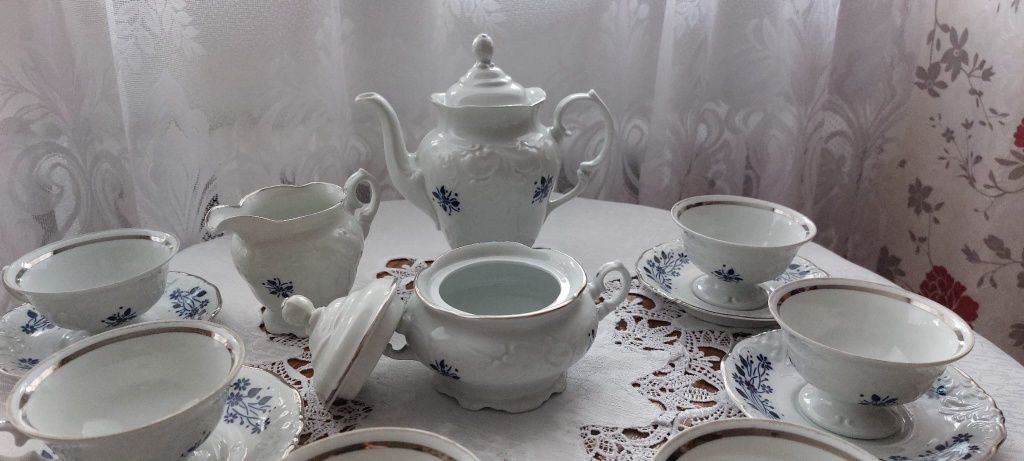 Porcelana Wałbrzych serwis do kawy 9częściowy