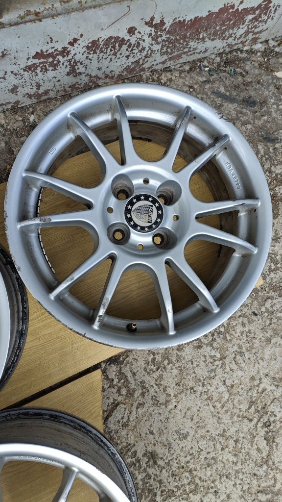 Диски Platin  з  Renault Scenic 2, Megane, Sandero, Logan R16 4/100
