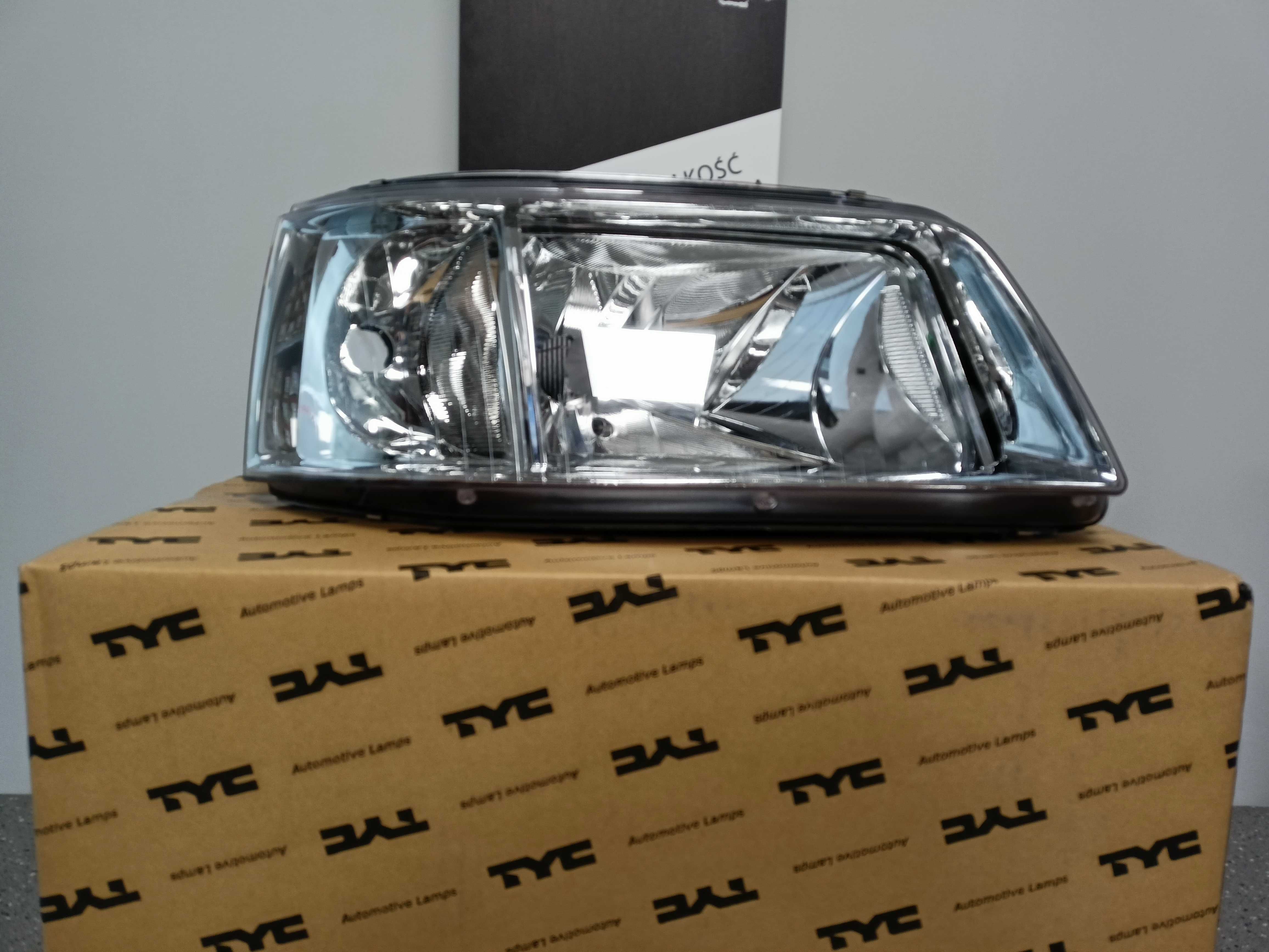 VW Transporter T5 03- Lampa/Reflektor przód prawy /H4 kpl h4 GRATIS