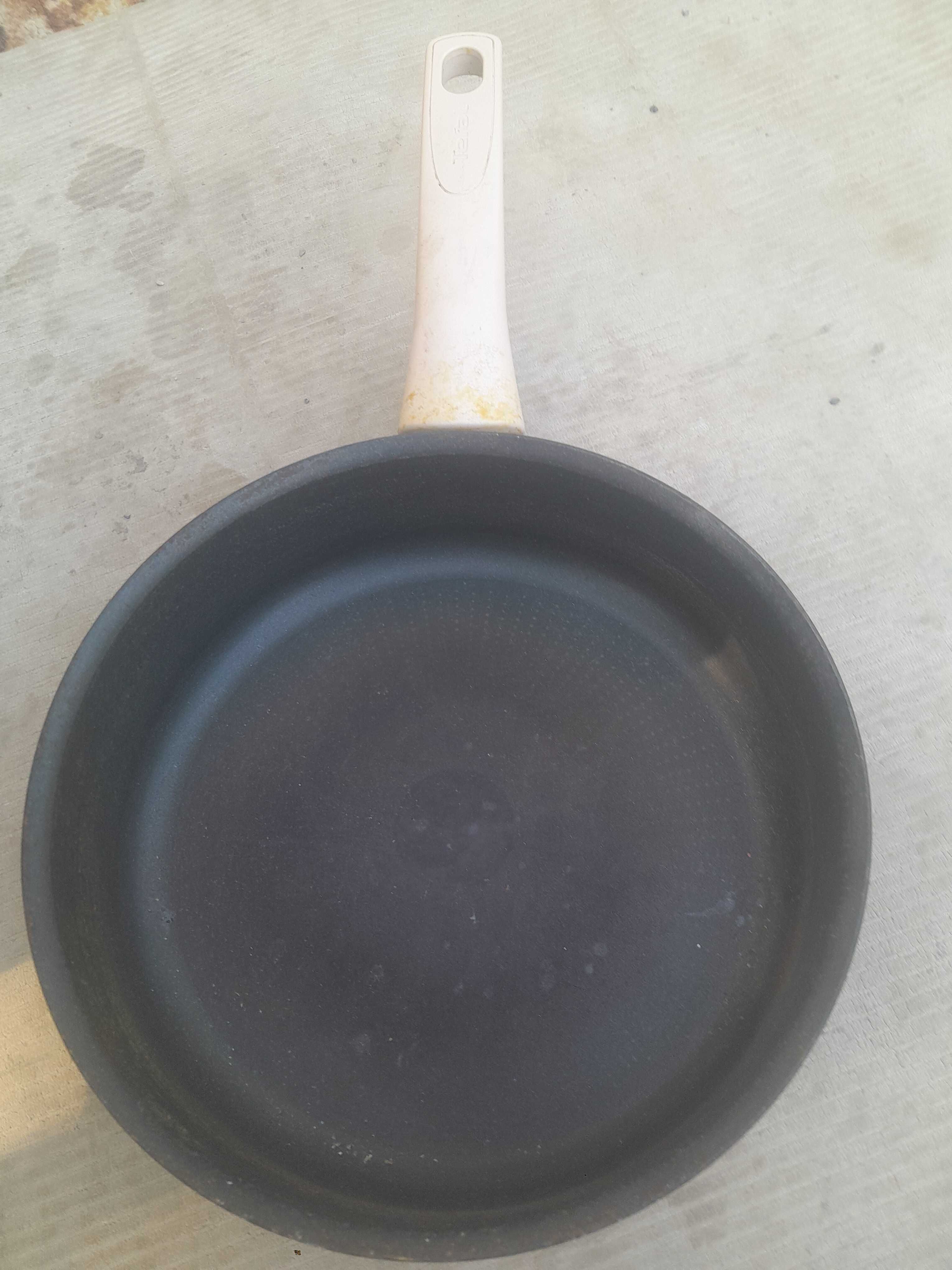 Сотейник Tefal .