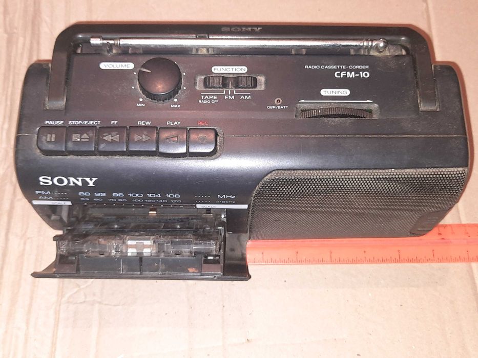 Магнітофон Sony CFM-10