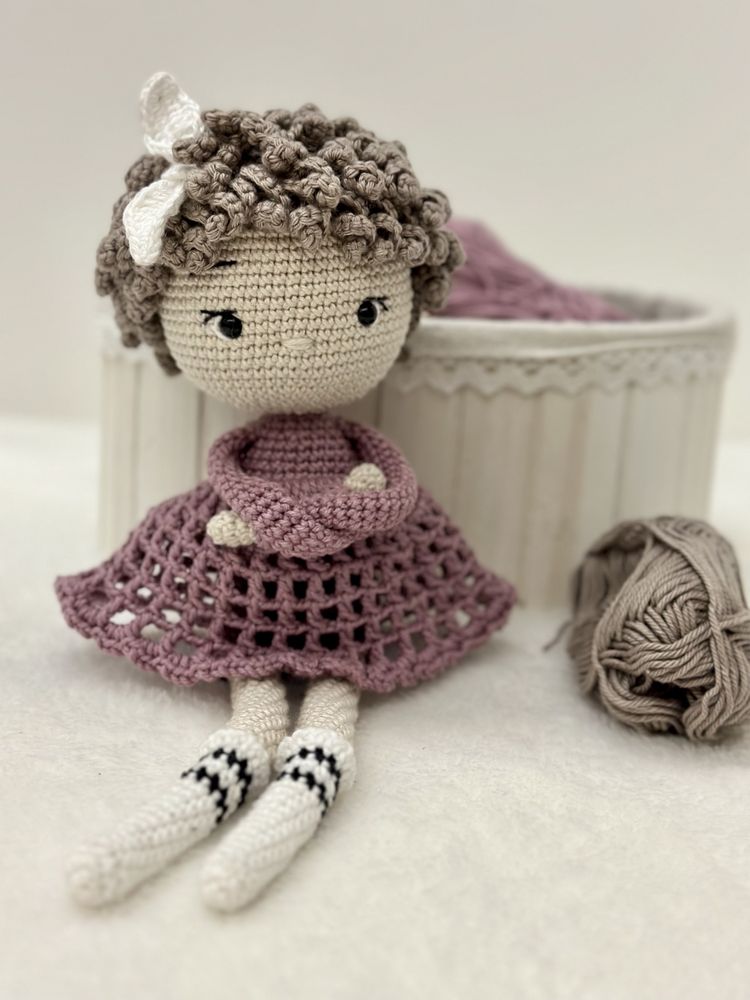 Boneca em croché/ amigurumi