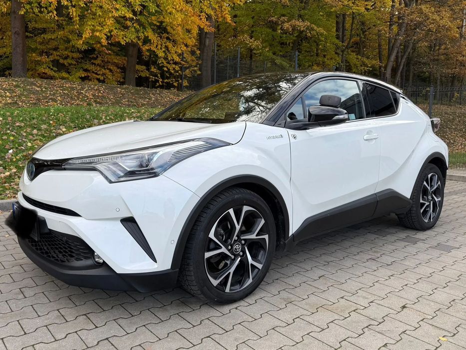 Toyota C-HR Toyota C-HR 1.8 Hybrid w bogatej wersji Selection