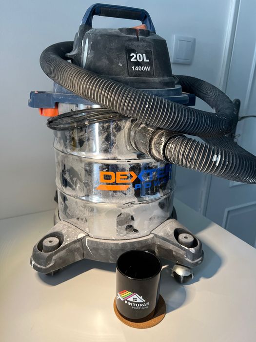 Aspirador Dexter 20L