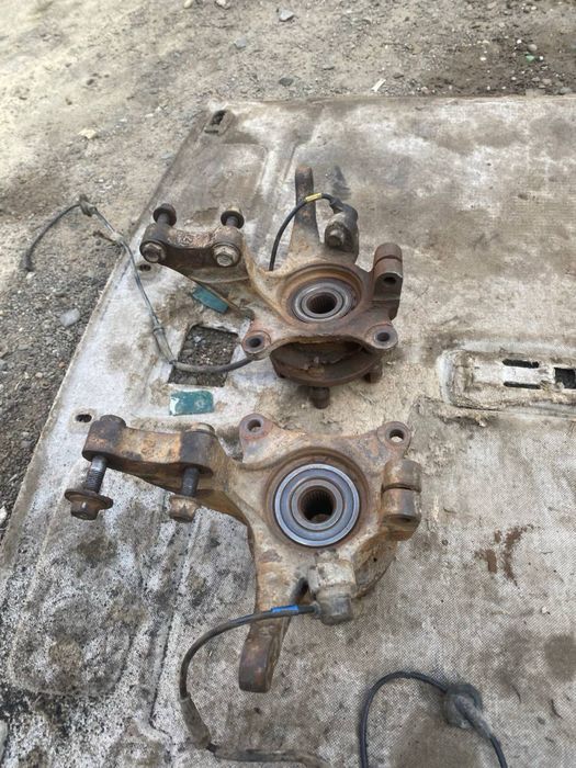 Ступиці Передні Хюндай Санта Фе 1 2,4 бензин взборі різьби підшип цілі