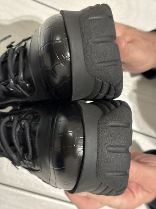 The Kooples Paris Botki platforma koturna za kostke czarne