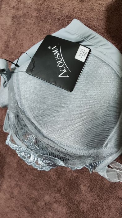 Бюстгальтер Acousma новый