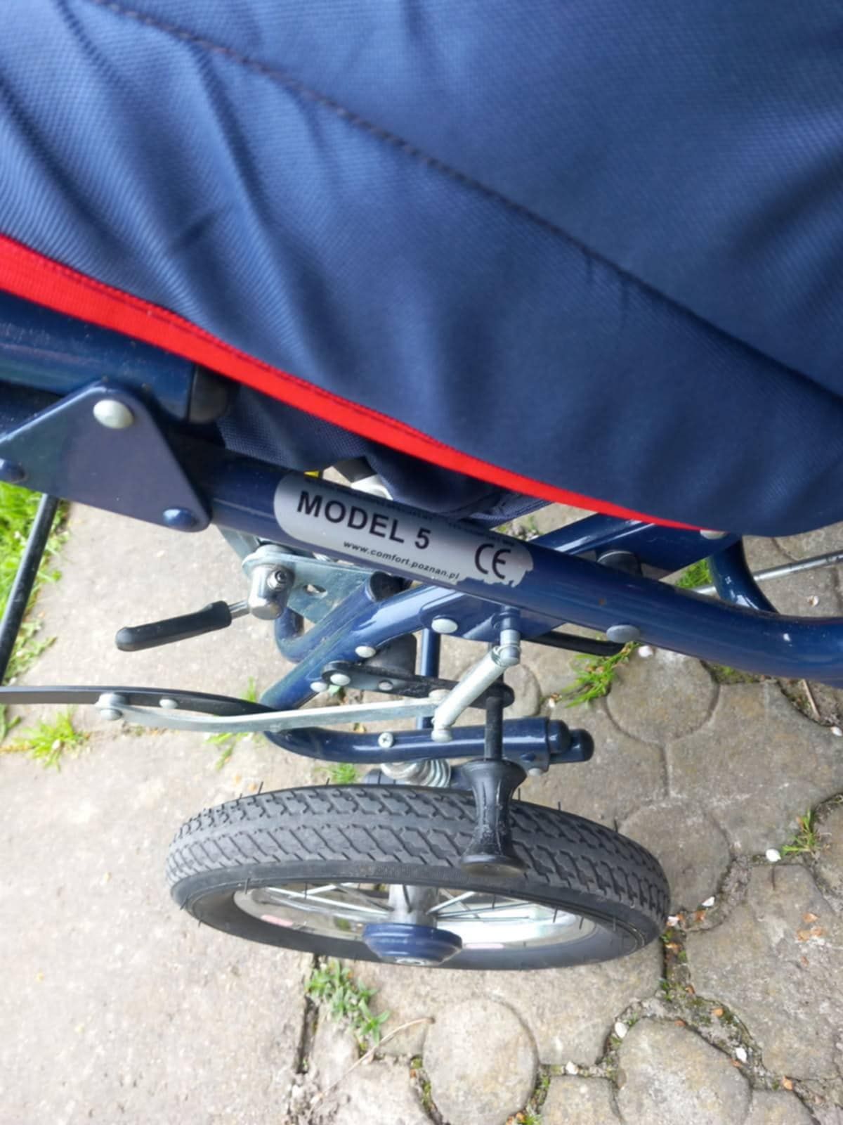 Wózek specjalny inwalidzki dla dziecka