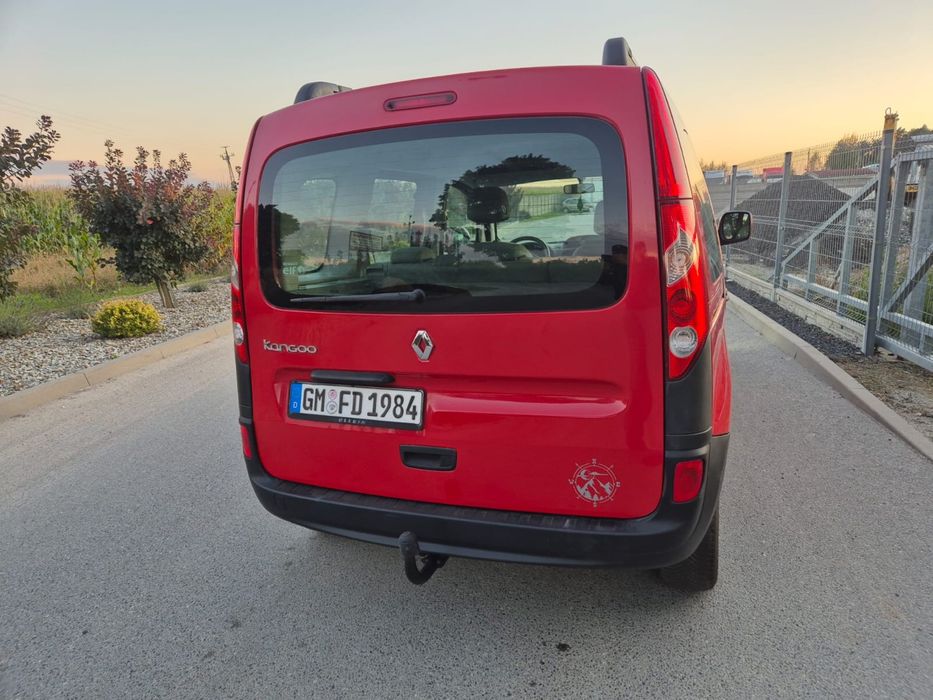 Renault Kangoo 1.6i opłacony, 89 tys km, klimatyzacja, hak