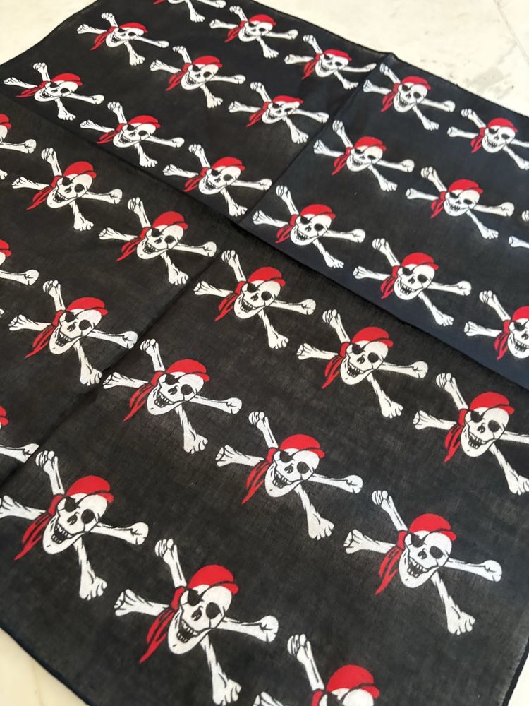 Bandana piracka