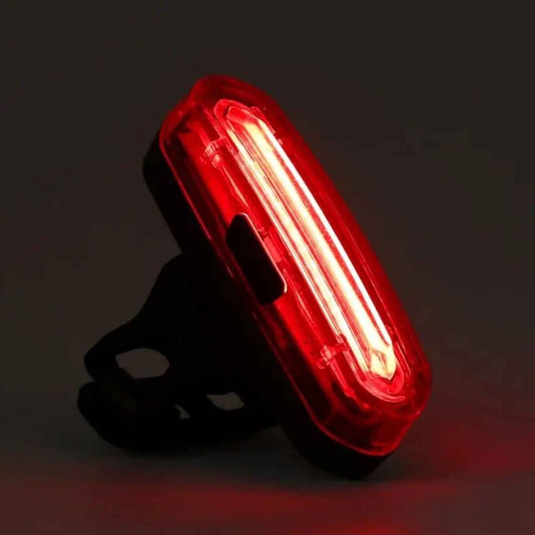 Lampka rowerowa tylna led ładowana z usb