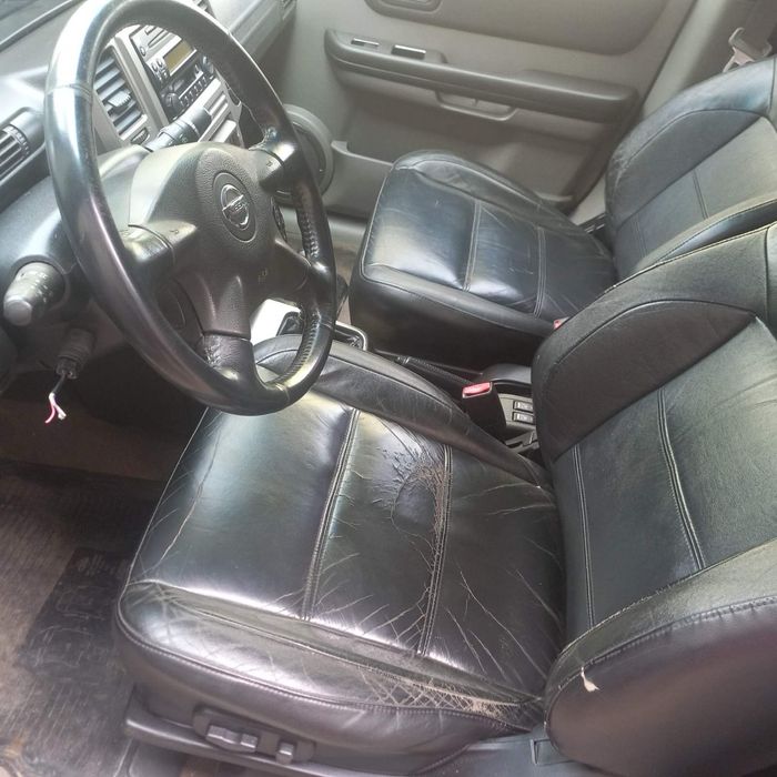 Nissan x-trail 2.2D повний привід